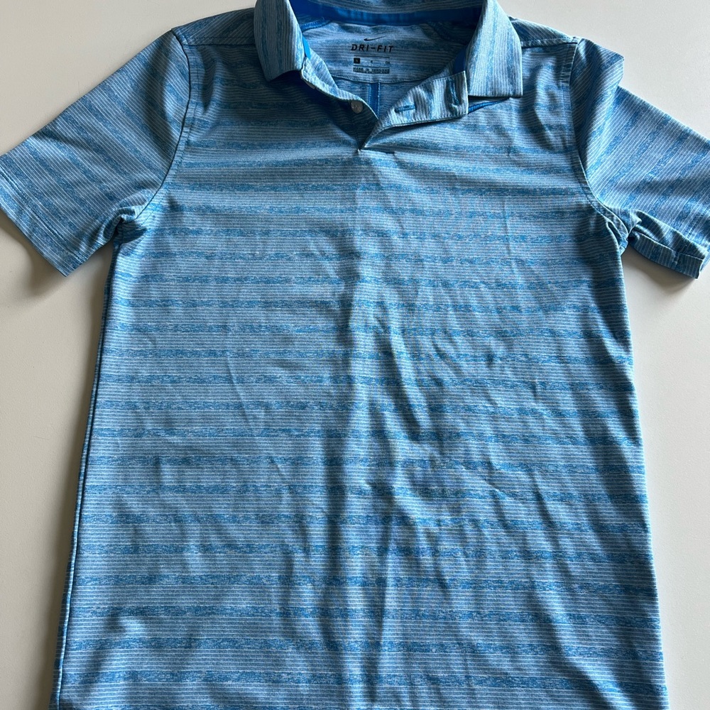 Nike Golf Shirt boy Small